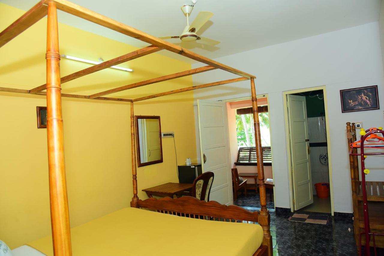 Palm Tree Anex Otel Varkala Dış mekan fotoğraf